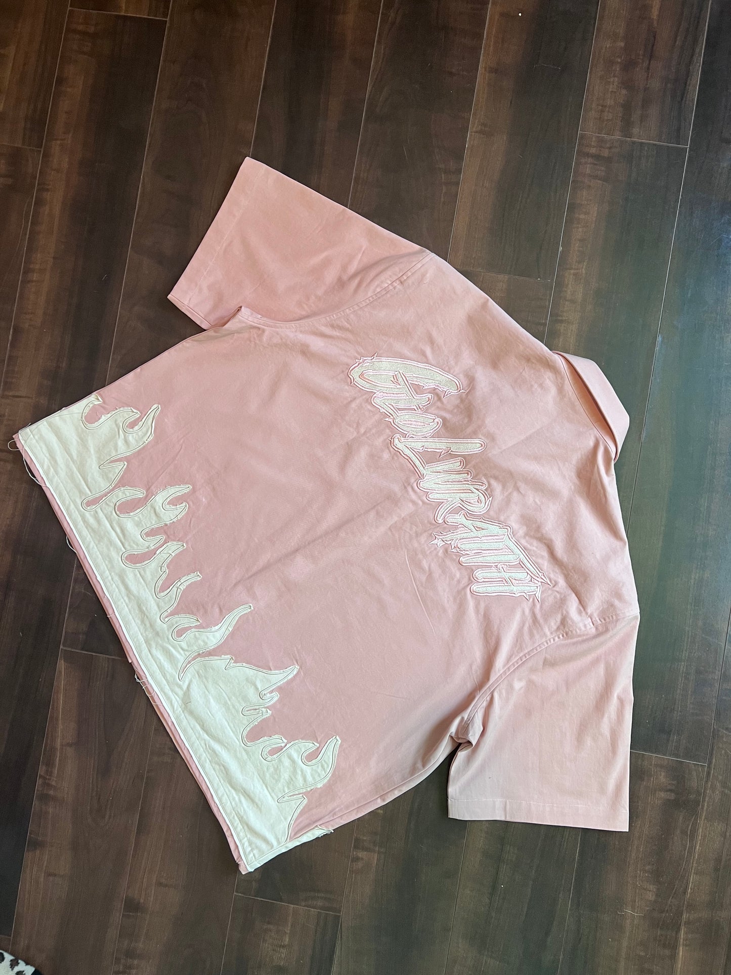 Glo Button Up
